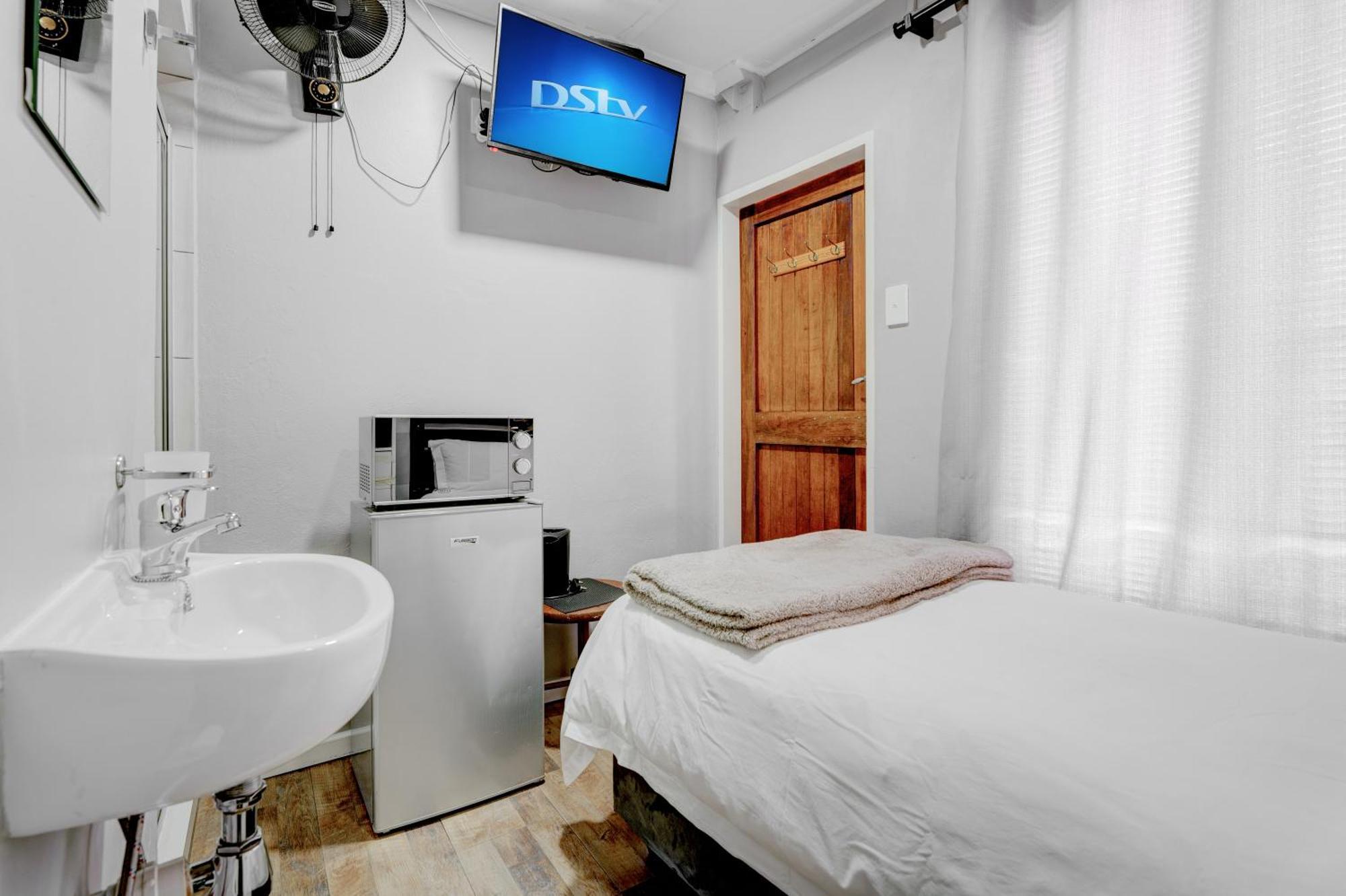 The Bosau Guest House Pretoria-Noord Εξωτερικό φωτογραφία